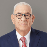 עו"ד נחום פינברג